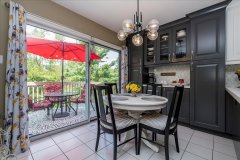 44-columbia-12-Breakfast-Area