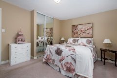 44-columbia-18-Bedroom-2