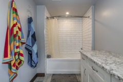 13-Ensuite-Bathroom
