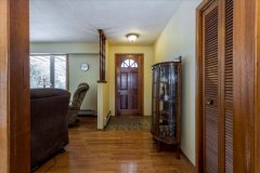 4533-monck-02-Foyer
