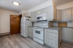 4533-monck-11-Kitchen