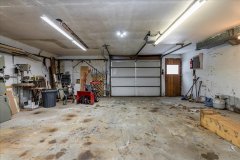 4533-monck-26-Inside-Garage