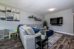 06-Living-Room