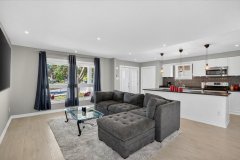 14-48-Roslyn-Rd-34