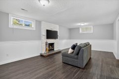 26-48-Roslyn-Rd-33