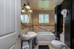 522-helen-duncan-12-Bathroom