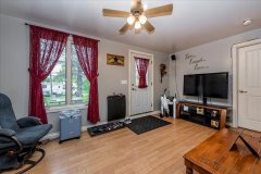 04-Living-Room