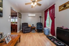 06-Living-Room