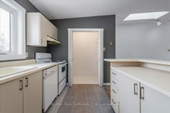 534-22-dawson-pantry