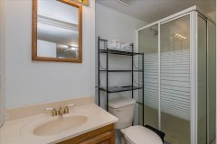 23-Ensuite-Bathroom