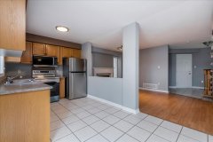 64-stoneybrook-07-Kitchen