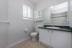 25-Bathroom