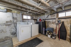 17-Laundry-Room