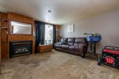 08-Living-Room