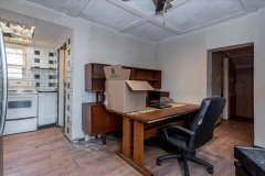 13-Kitchen