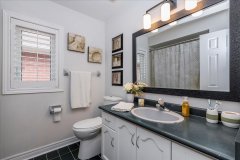 75-widdifield-19-Bathroom