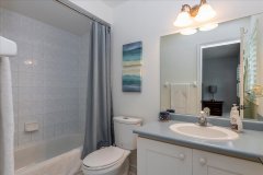 16-Ensuite-Bathroom