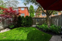 28-Back-Yard
