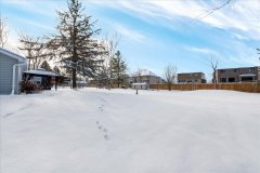 8906-5th-line-26-Back-Yard