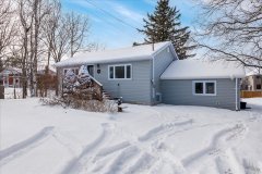 8906-5th-line-35-Front-of-House