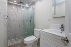 34-Bathroom