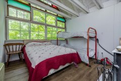 9268-Georgian-Bay-Shore-31-Inside-Bunkie