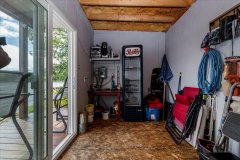 9268-Georgian-Bay-Shore-40-inside-Beach-Hut