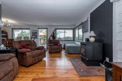 04-Living-Room