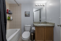 19-Bathroom