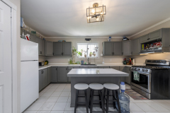 09-Kitchen