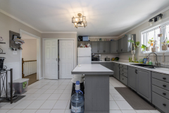 11-Kitchen