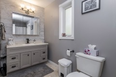 12-Ensuite-Bathroom